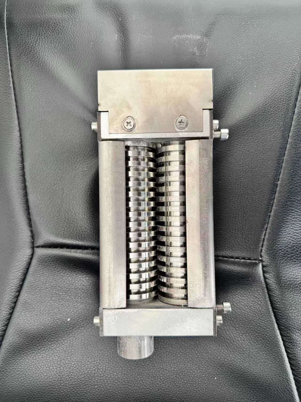 Josen Intelligent Noodle Machine (Commercial Grade) - Customizable Blade Sizes