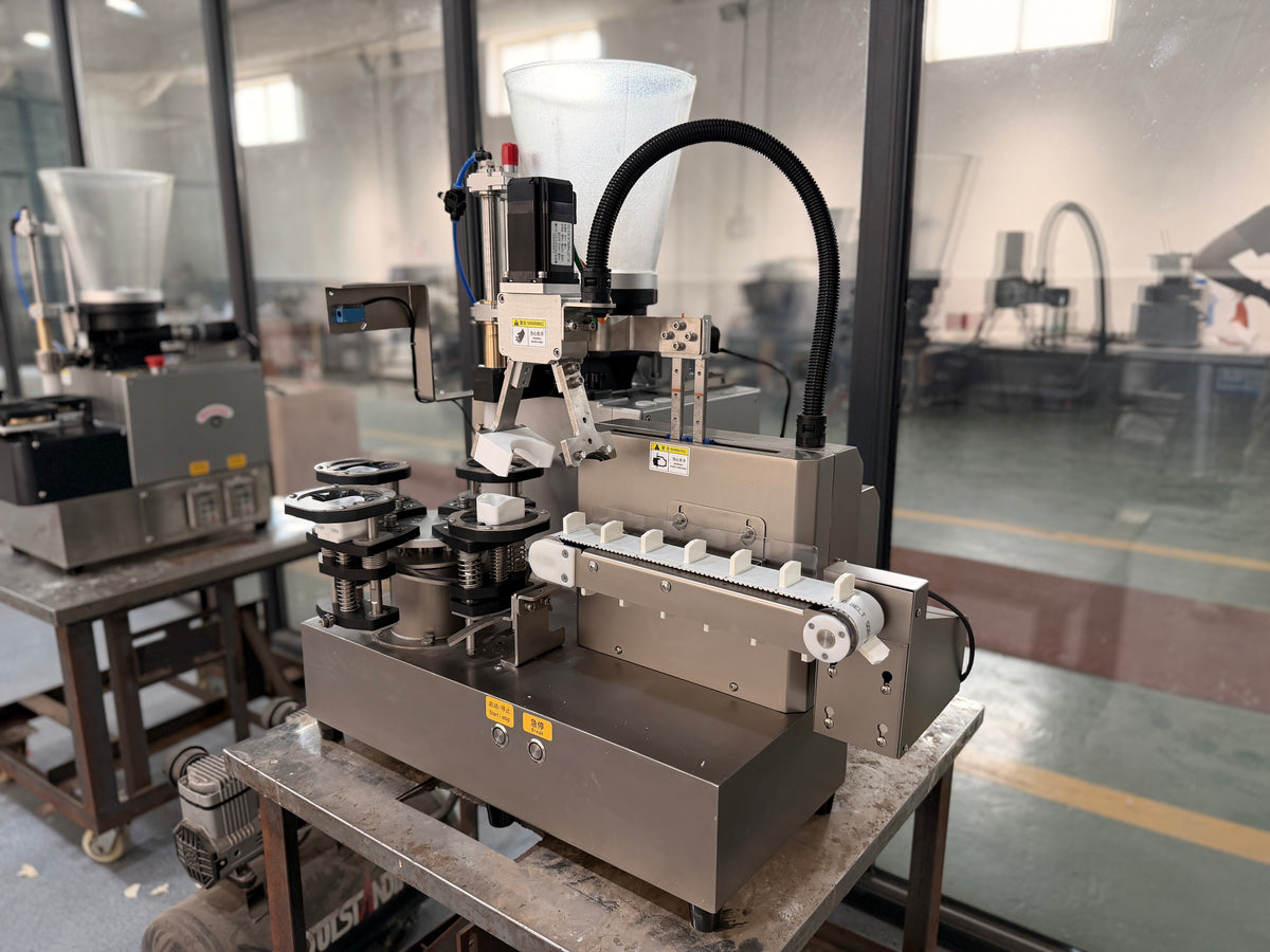Automatic Tabletop Dumpling / Gyoza Machine (Josen-20A)